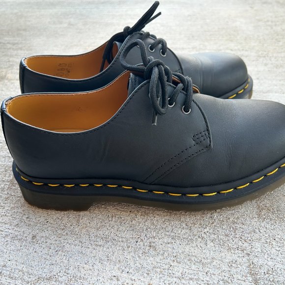 Dr. Martens, 1491 Yellow Stitch Oxfords, Smooth Black - Picture 2 of 5